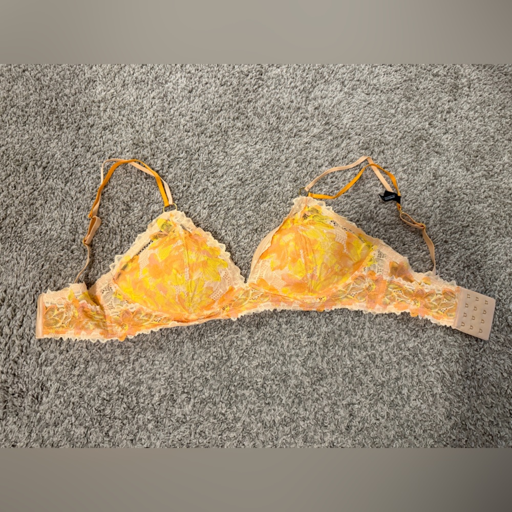 Aerie Yellow and Cream Lace Bralette